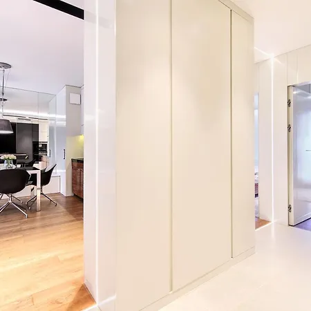 Imperial - Aquarius Vi Apartment *
