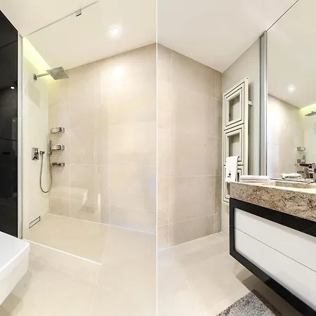 Imperial - Aquarius Vi Сопот