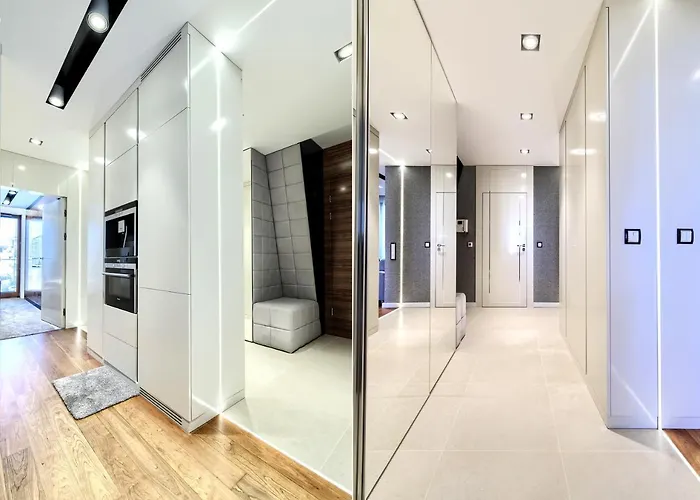 Imperial - Aquarius Vi Sopot